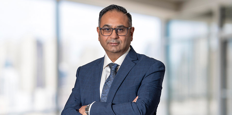 Sunil Parmar joins Savills as leader of Building Surveying offering