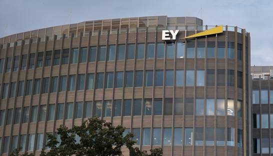 EY grows revenues in Germany by 7% to €2.1 billion